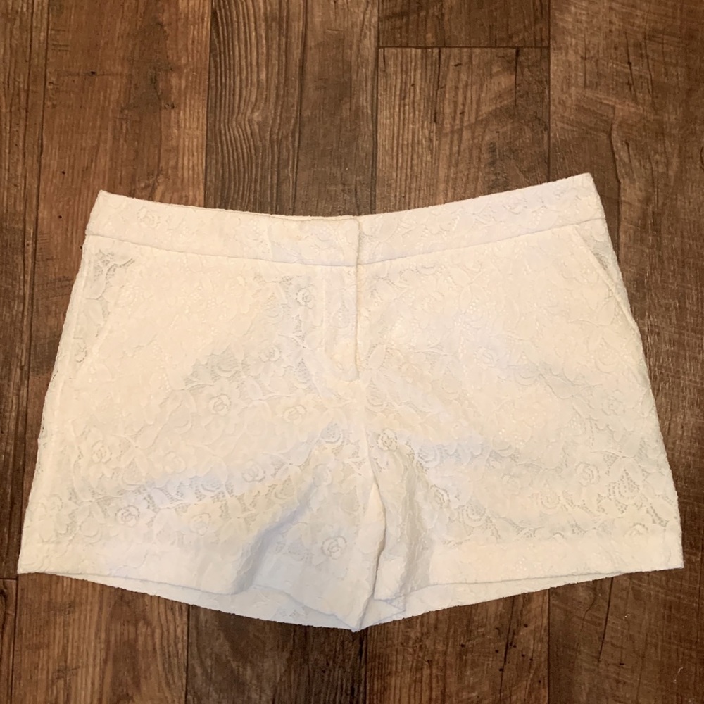 Beautiful lace Cynthia Rowley shorts